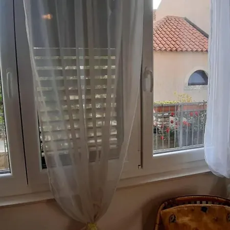 Holiday Jaroje- 80m From Beach
