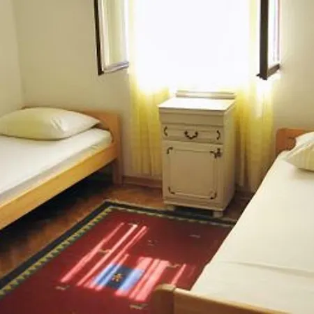 Holiday Jaroje- 80m From Beach